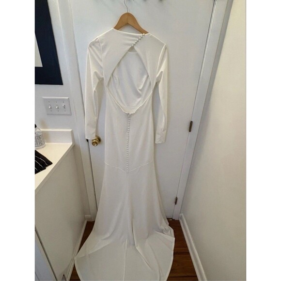Lulus Eloquent Endearment White Long Sleeve Backless Maxi Dress Size Medium NWT - Picture 3 of 9